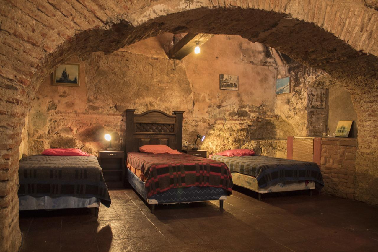 Split Hostel Antigua Eksteriør billede