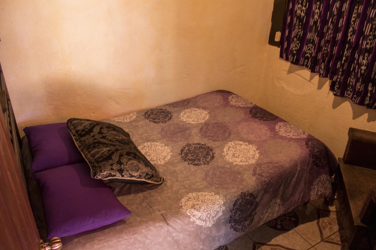 Split Hostel Antigua Eksteriør billede