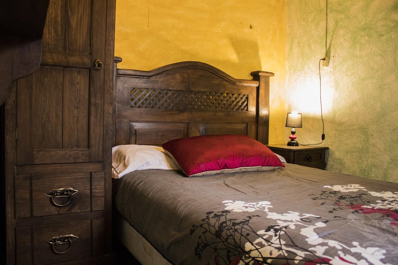 Split Hostel Antigua Eksteriør billede